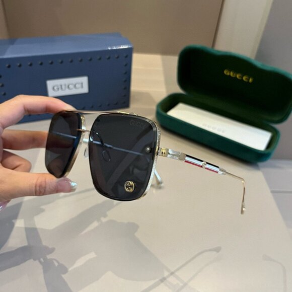 Gucci Women\'s Designer Sunglasses main image 4
